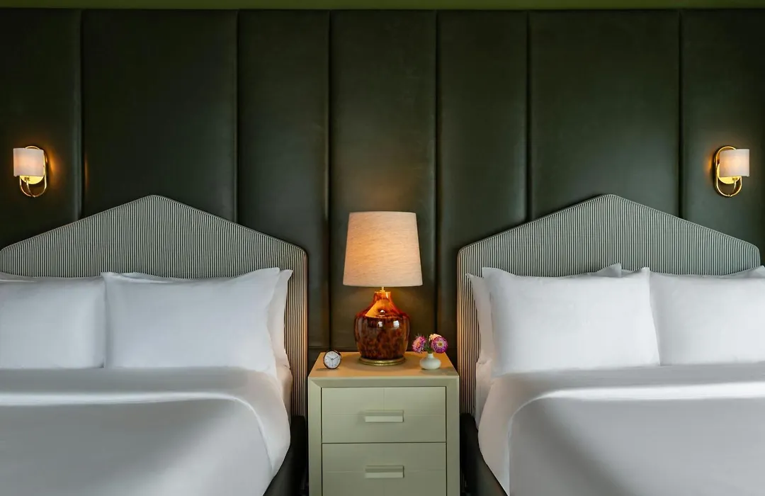Jw Marriott Essex House New York-1